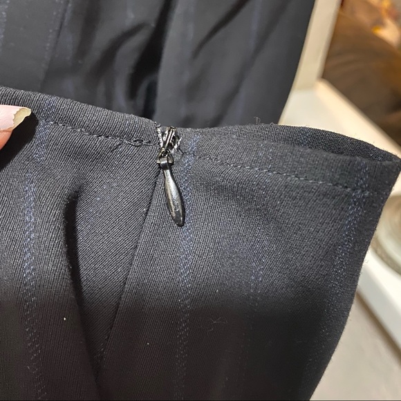 Giorgio Armani Le Collezioni Long Sleeves Dress!! - Picture 11 of 14